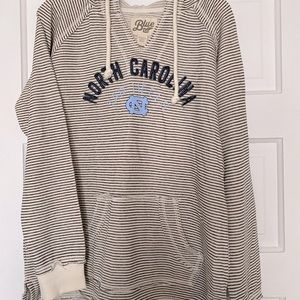 North Carolina UNC Tar Heels long sleeve hooded